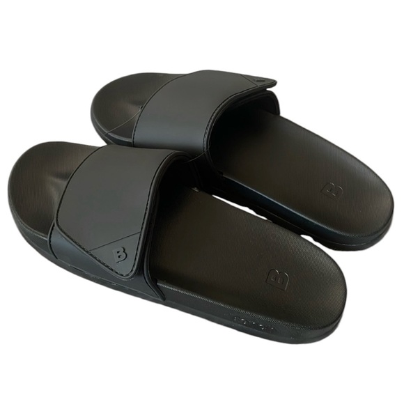 Bench - Unisex Slides - Picture 7 of 7